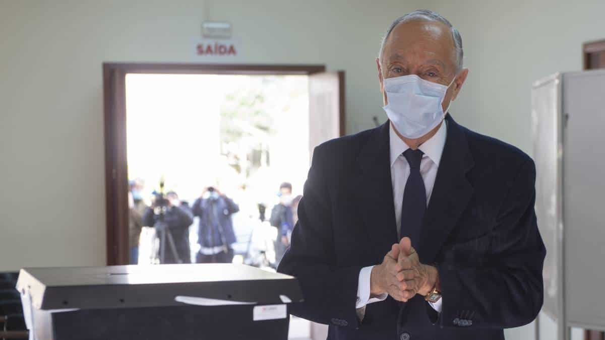 Marcelo Rebelo de Sousa fue reelegido como presidente de Portugal
