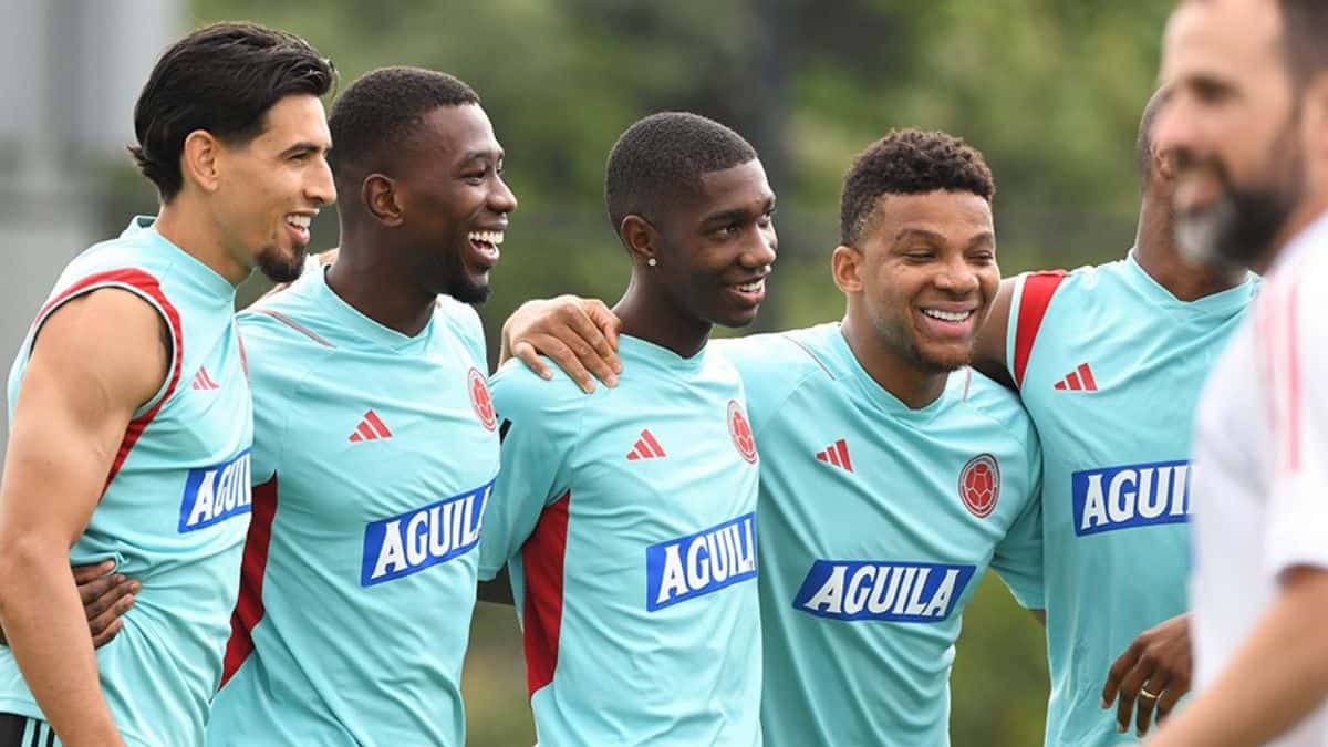 Néstor Lorenzo arranca su camino en la Selección