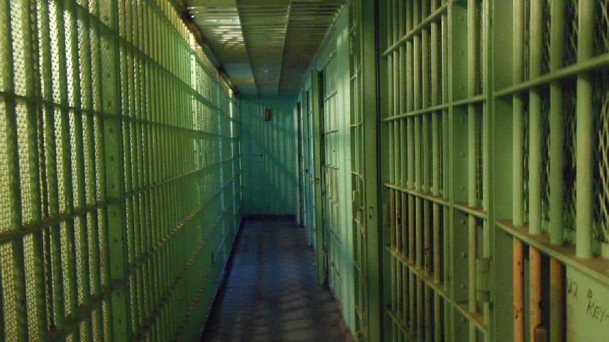 Cadena perpetua a dos colombianos presos en China