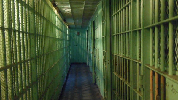 ¿Quién es Dahud H. Ortiz, el exmarine condenado por un triple homicidio que Maduro entregó a EE. UU.?