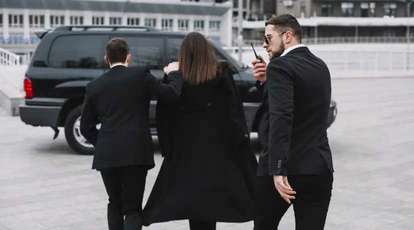 Profesora en EEUU capturada por abuso sexual a menor