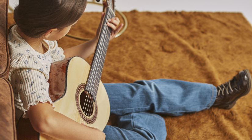 Programa busca enseñar música y cambiar vida de niños