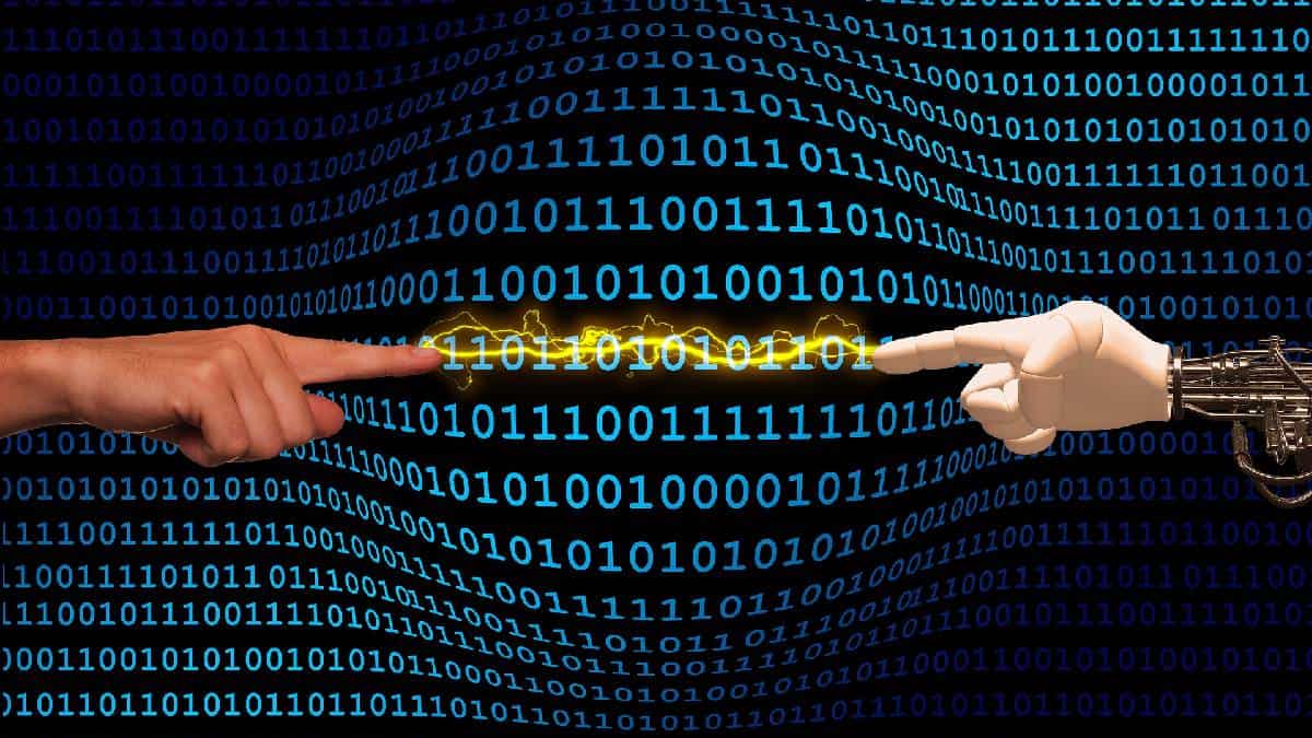 Foto: Referencia Pixabay. EE.UU. crea un brazo robótico controlado por la mente con sentido del tacto.