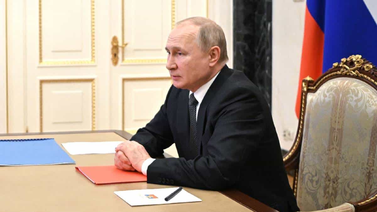 Rusia anuncia pruebas militares bajo supervisión de Vladimir Putin