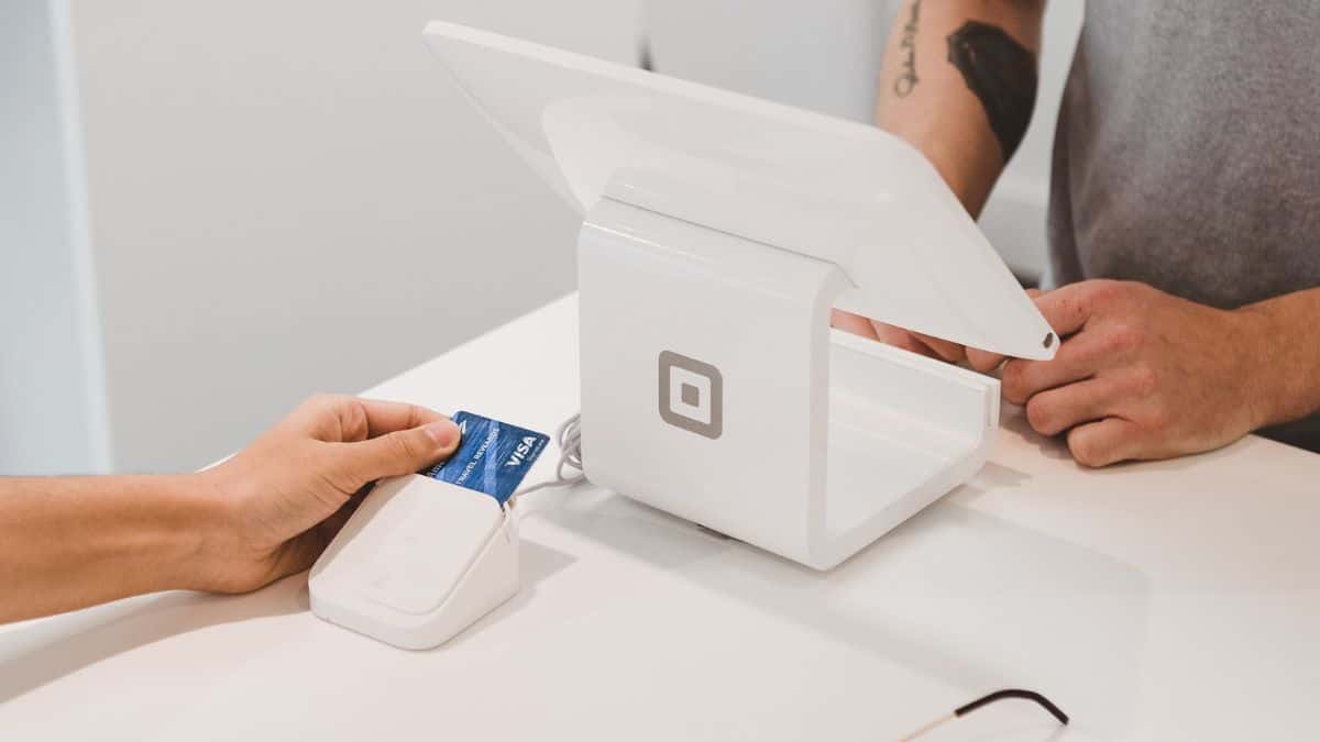 Recomendaciones sobre la situación del dólar | Foto: Unsplash ¿Qué hacer y que no ante la subida del dólar?