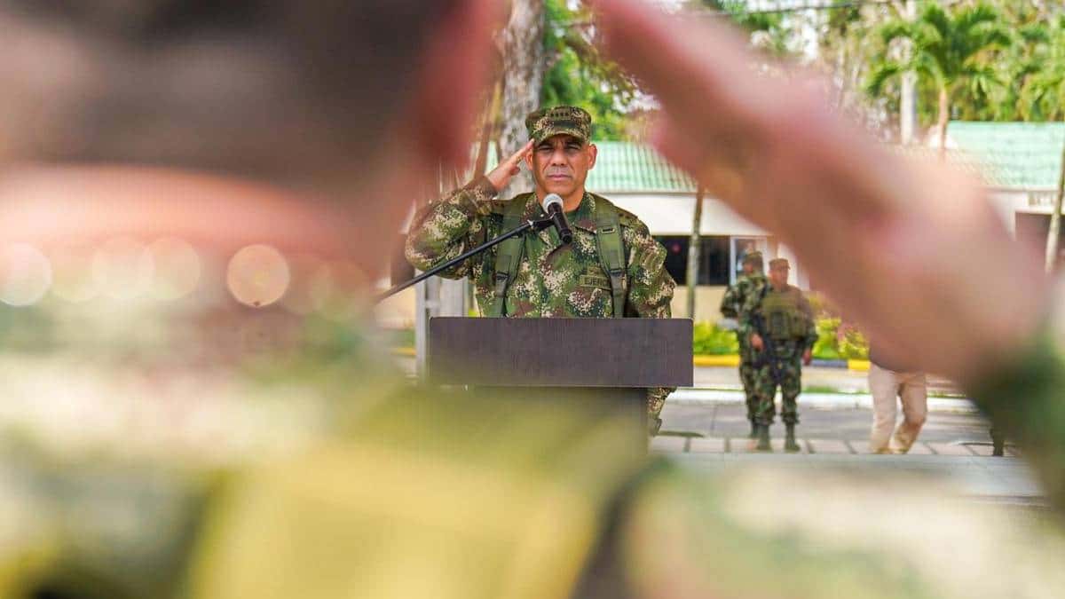 ¿Quién es Eduardo Zapateiro y qué hizo en el Ejército?