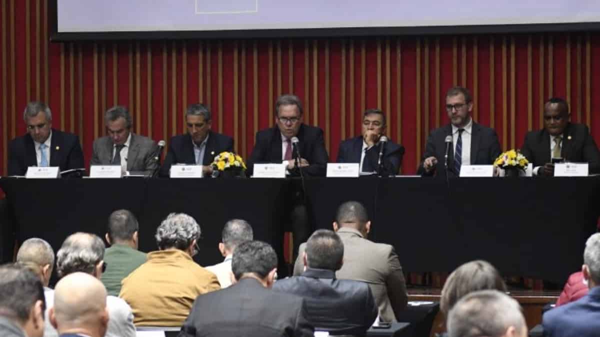 Ramón Jesurún seguirá siendo el presidente de la FCF