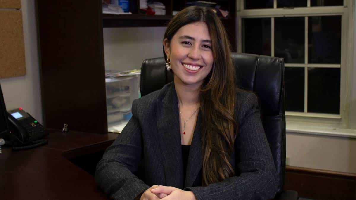 Raquel Coronell será la primera latina en dirigir periódico de Harvard