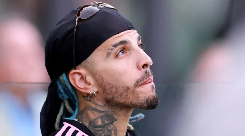 Rauw Alejandro rompió el silencio tras los rumores de su ruptura con Rosalía