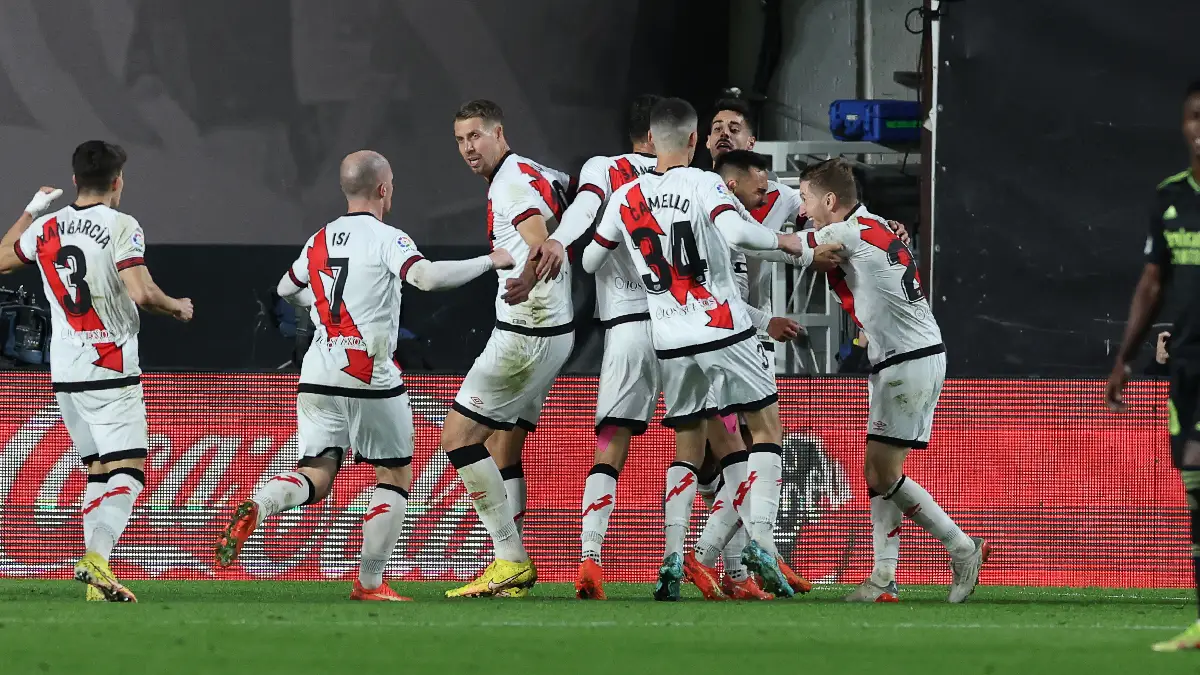 Rayo Vallecano sorprende y vence al Real Madrid