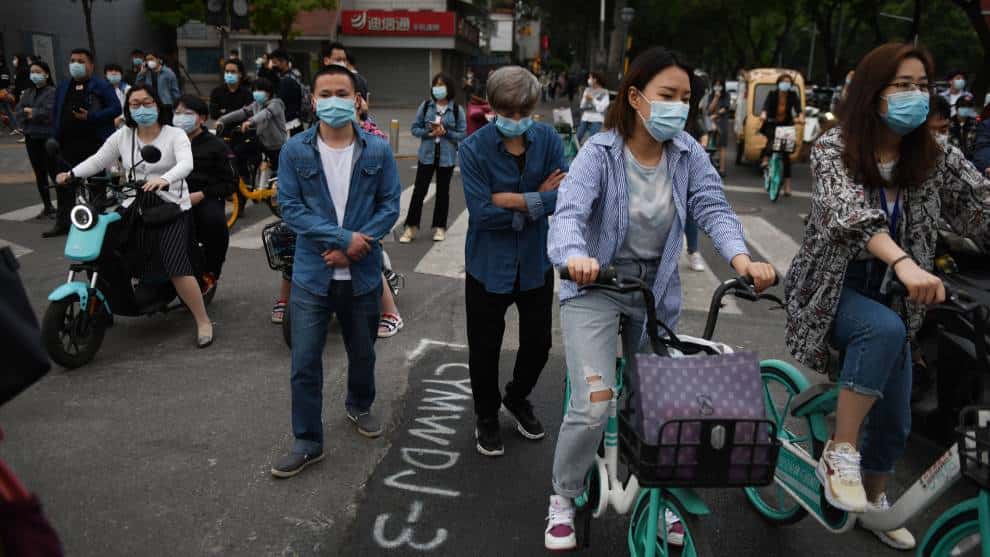 China teme rebrote de coronavirus, ya reporta 57 nuevos casos