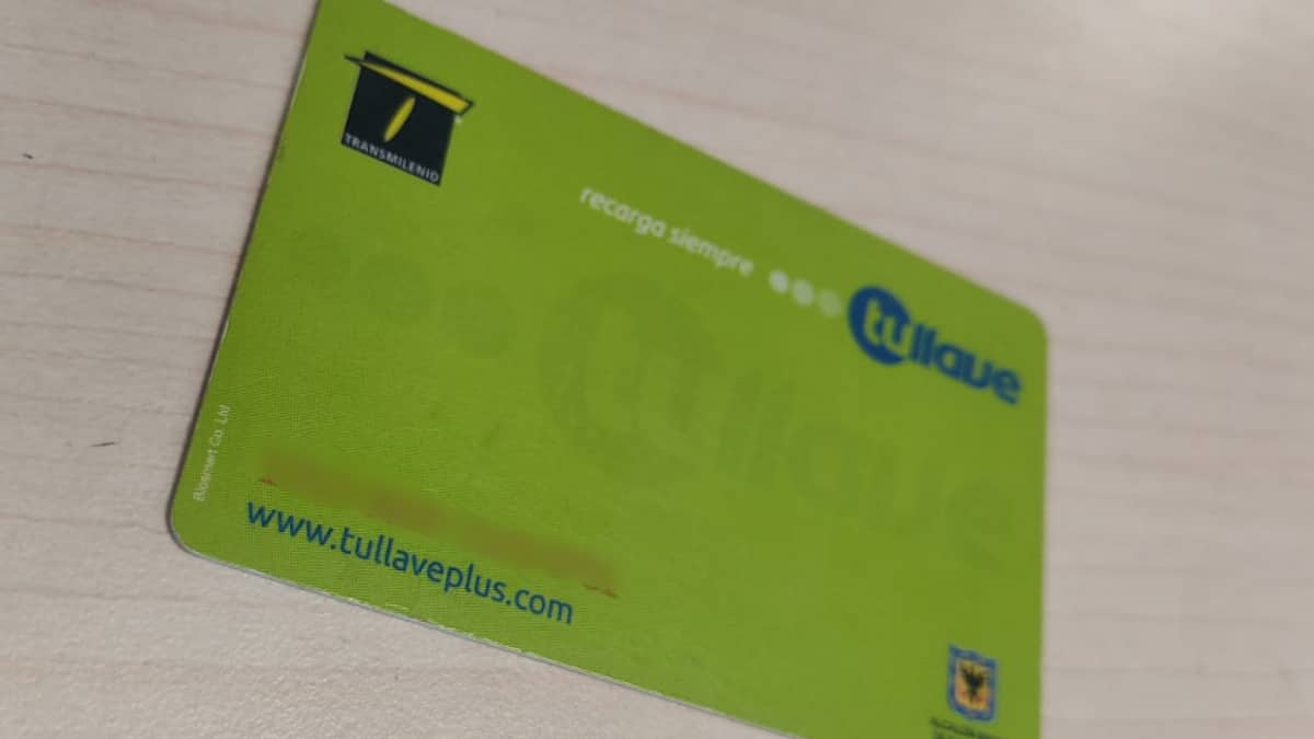 Capturan a 10 personas de banda de robo tipo hormiga en recargas de Transmilenio