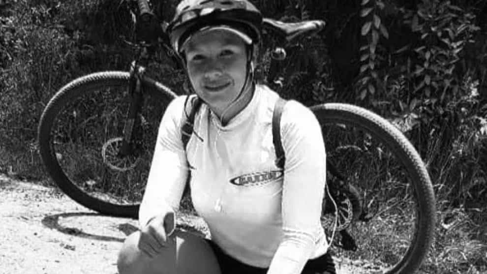 Ofrecen recompensa por hombre involucrado en asesinato de enfermera en Bogotá