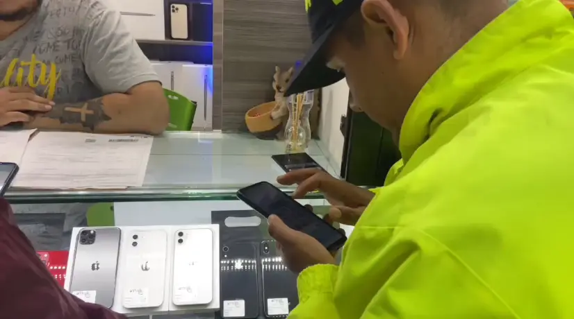 Recuperan 33 celulares robados en centro de Bogotá