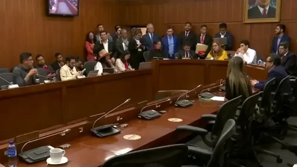 ¿Reforma a la salud agoniza? La cronología del articulado que estaría a punto de hundirse