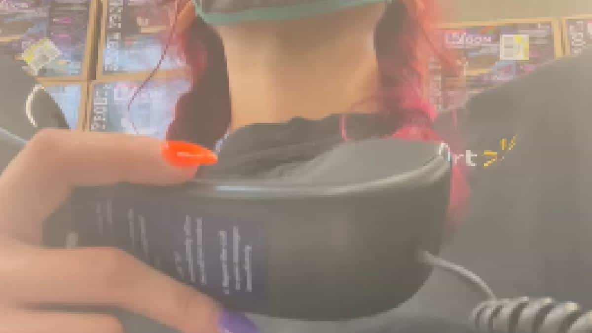 Empleada renuncia a través del altavoz de su trabajo en Estados Unidos