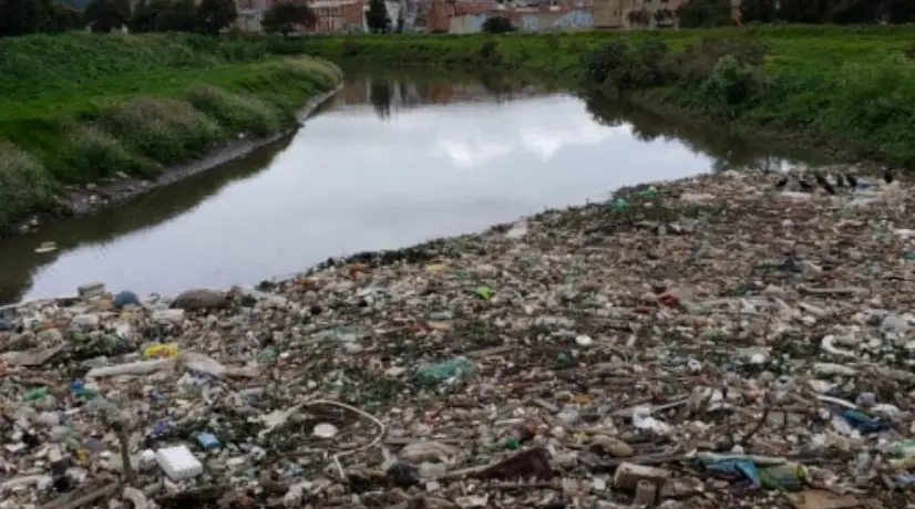 Hallan el cuerpo de un menor en el río Bogotá