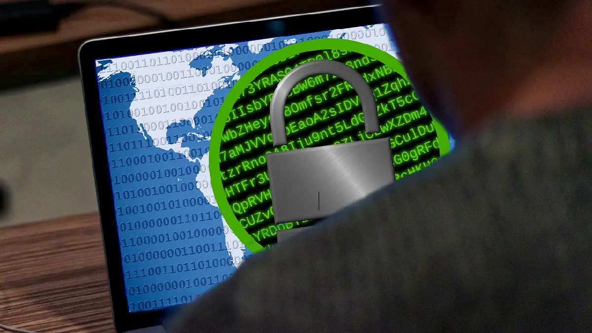 Foto: Pixabay Archivos fraudulentos para robar datos