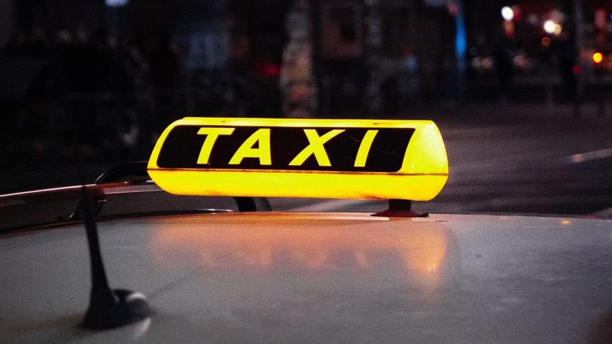 Tesla le apuesta a tener robo-taxis sin conductor en 2024