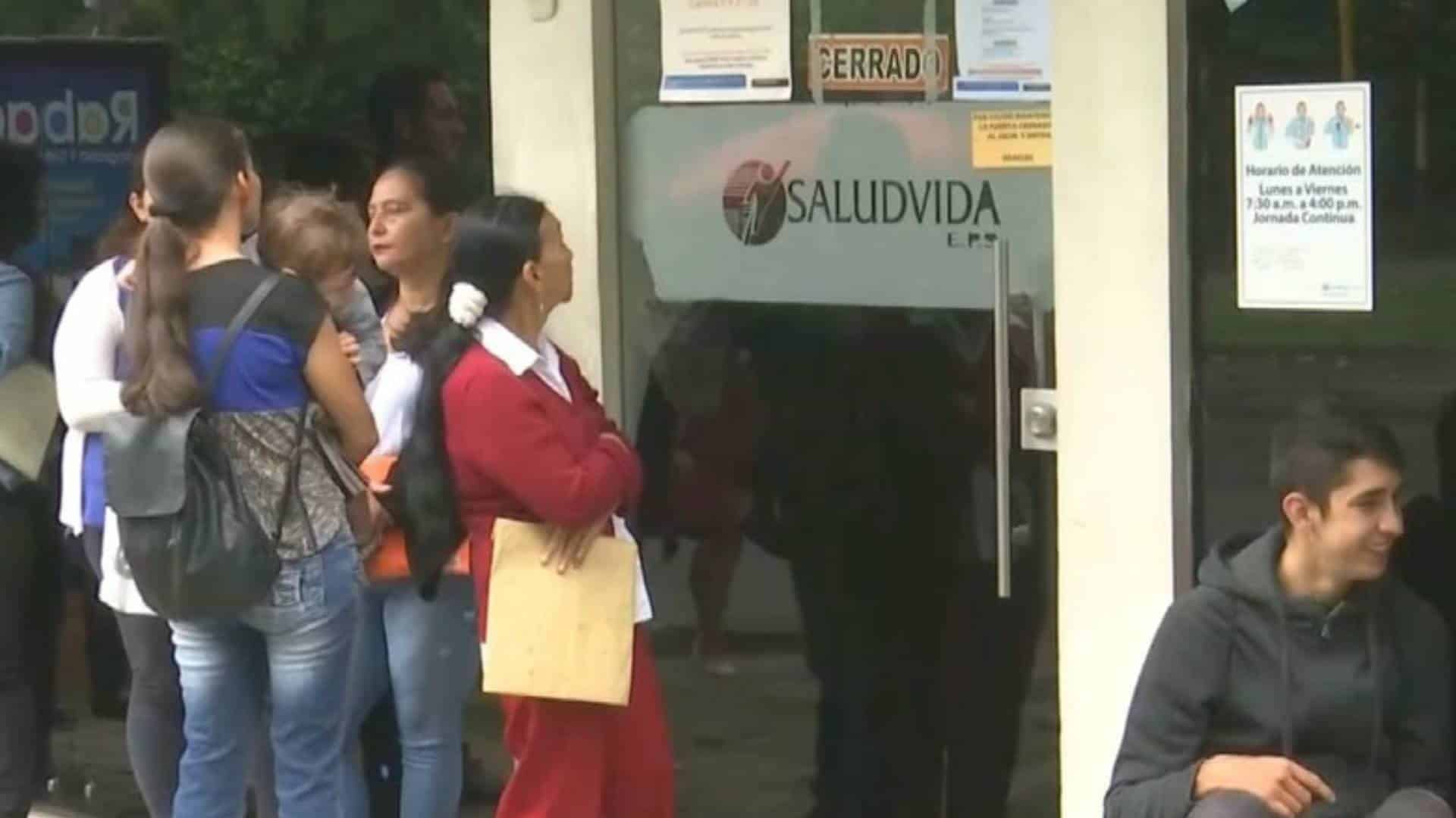 Quedó suspendido el traslado de más de un millón de usuarios de la EPS SaludVida
