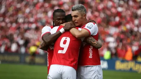 Independiente Santa Fe tendrá tres bajas sensibles para el juego contra el Deportes Tolima Independiente Santa Fe tendrá tres bajas sensibles para el juego contra el Deportes Tolima