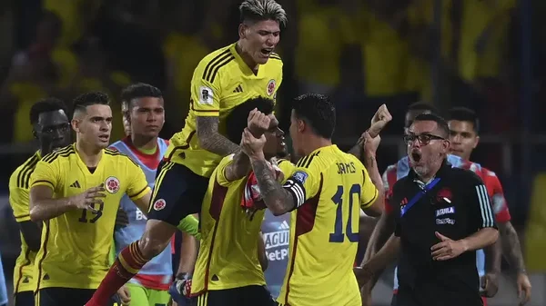 Selección Colombia volvió a 'escalar' en el ranking de la FIFA y mira de cerca el Top-10