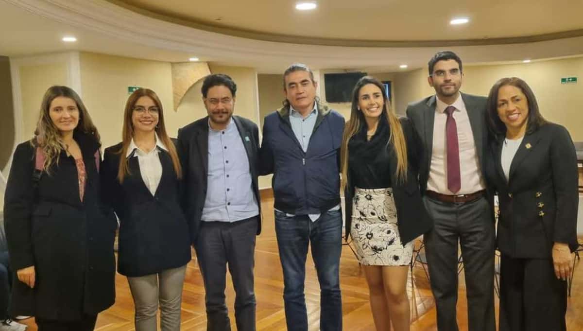 Foto: Gustavo Bolívar Senadores