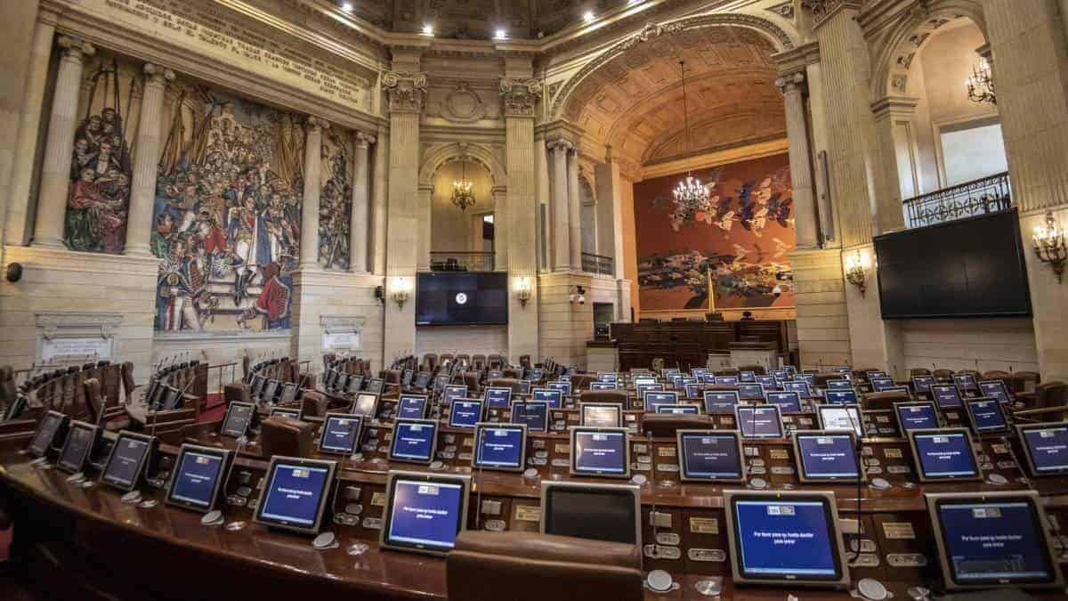 Proyectos que se discutirán durante sesiones extra del Congreso