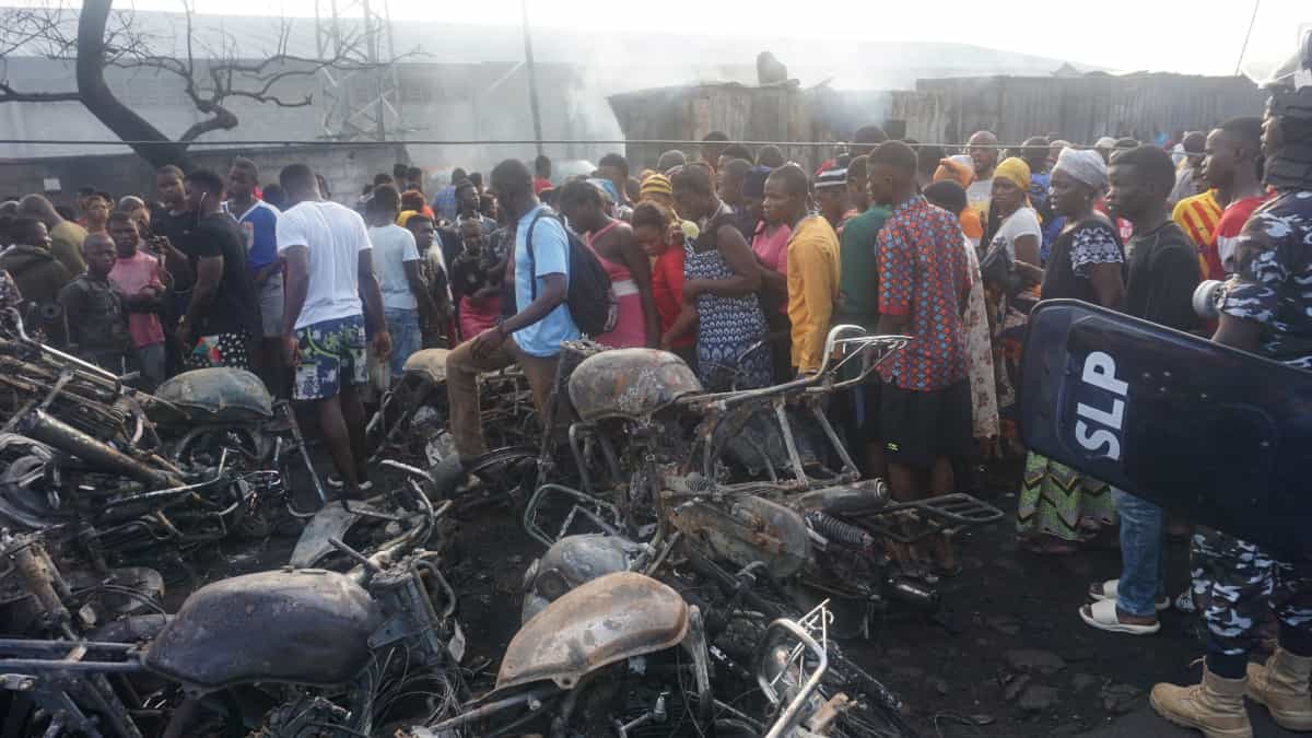 Cifra de muertos en incendio en Sierra Leona asciende a 131 personas