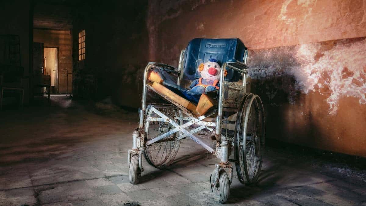 Niño quedó paralítico por golpiza de su madre y padrastro en Cali