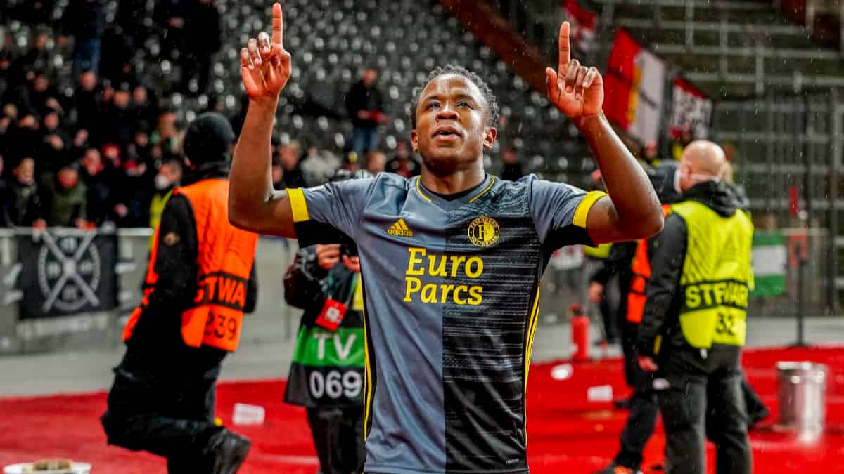 Luis Sinisterra marcó gol con Feyenoord en la Conference League