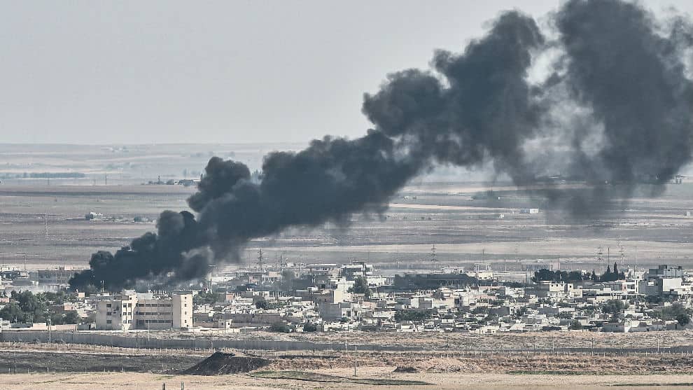 En cinco días, al menos 104 combatientes kurdos y unos 60 civiles han muerto por la violencia. Foto: AFP