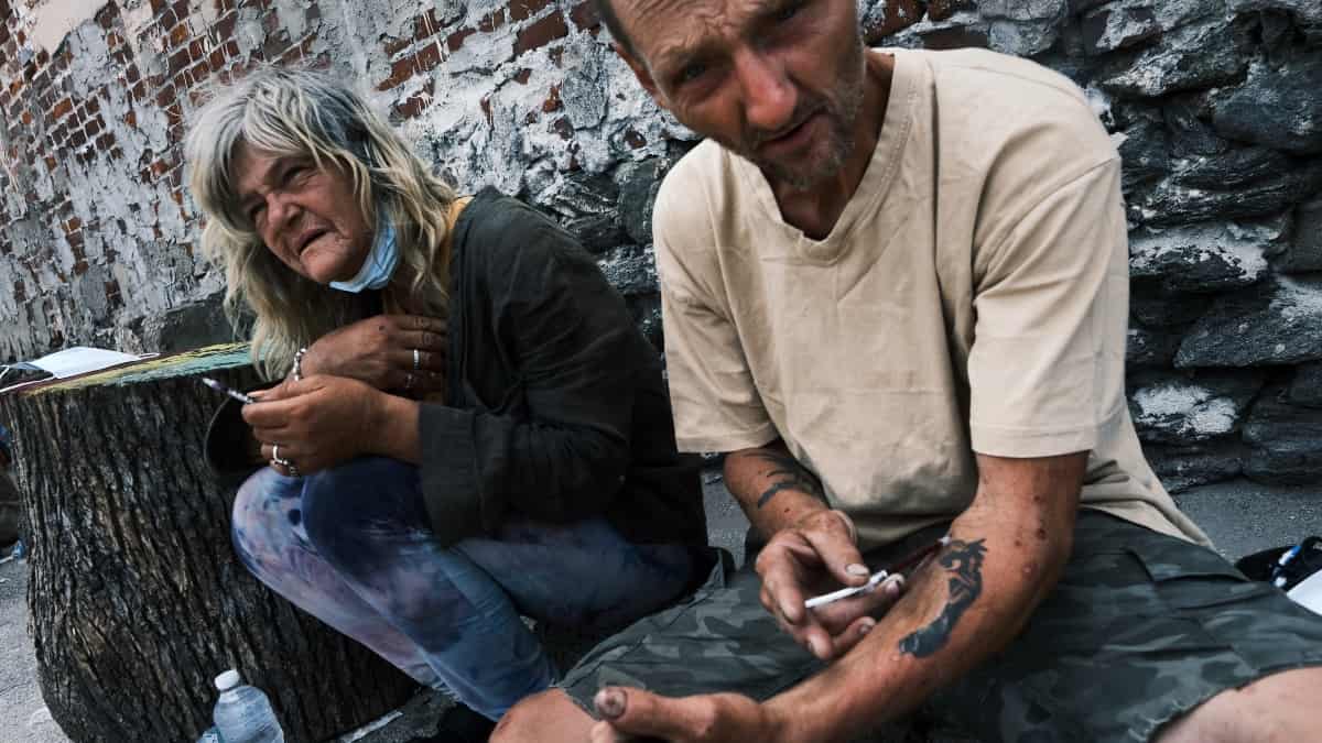 EE. UU. registra récord de más de 100.000 muertos por sobredosis en un año