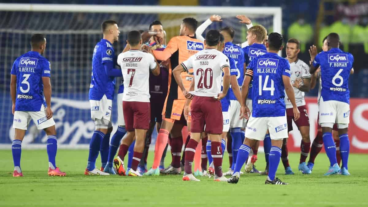 Eduardo Sosa, expulsión en Millonarios 1-2 Fluminense: Copa Libertadores
