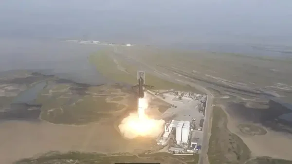 Cohete espacial de SpaceX explotó luego de despegar en Texas