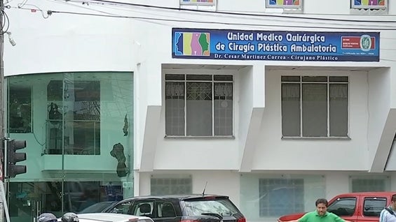 l padre de la menor se enteró de lo ocurrido porque un compañero del colegio de la niña lo llamó.