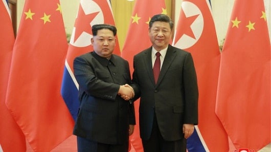 FOTO: Encuentro entre Xi Jinping y Kim Jong Un/ EFE