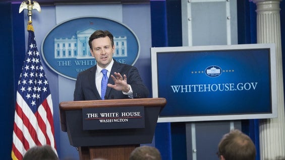 Josh Earnest, portavoz de la Casa Blanca. Foto: AFP.
