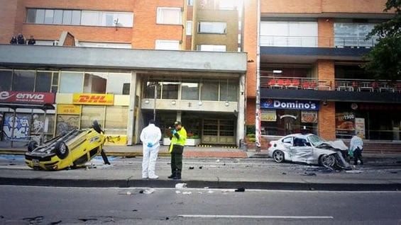 El vehículo deportivo cuenta con placas diplomáticas asignadas a la embajada de Venezuela. Foto: @De_Primera