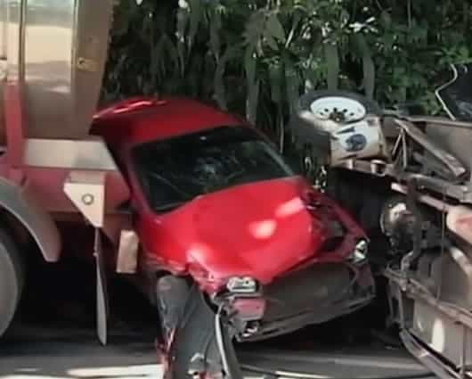 Al parecer, el conductor del vehiculó pesado sufrió un infarto. Foto: Noticia RCN