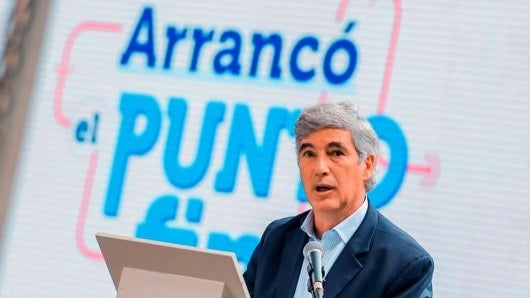 "También está orientado a pagar las deudas con los trabajadores del sistema de salud. El bienestar de ellos y de sus familias es equidad", aseguró el presidente Duque. Foto: Oficial.