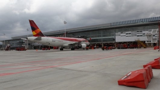 Las condiciones climáticas empeoraron la situación en el aeropuerto. Foto: oficial.
