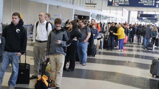 Con el programa se busca evitar las engorrosas filas al ingresar a los aeropuertos estadounidenses. AFP