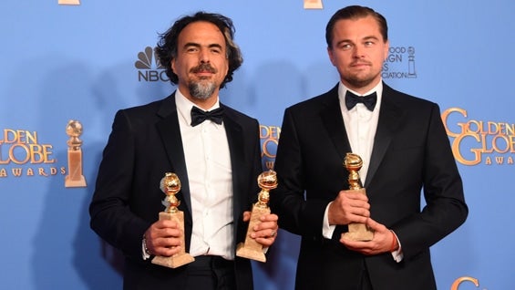 Alejandro González Iñárritu y Leonardo DiCaprio. Foto: AFP.