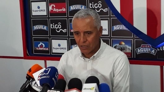 Foto: Alexis Mendoza, nuevo director técnico del Junior de Barranquilla - @JuniorClubSA