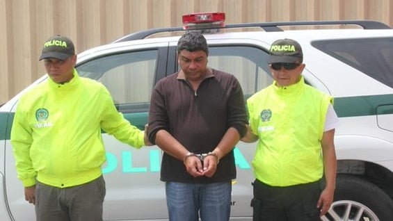Alias 'Samy' es requerido mediante circular roja, por los delitos de narcotráfico y lavado de activos. Foto: @PoliciaBquilla.