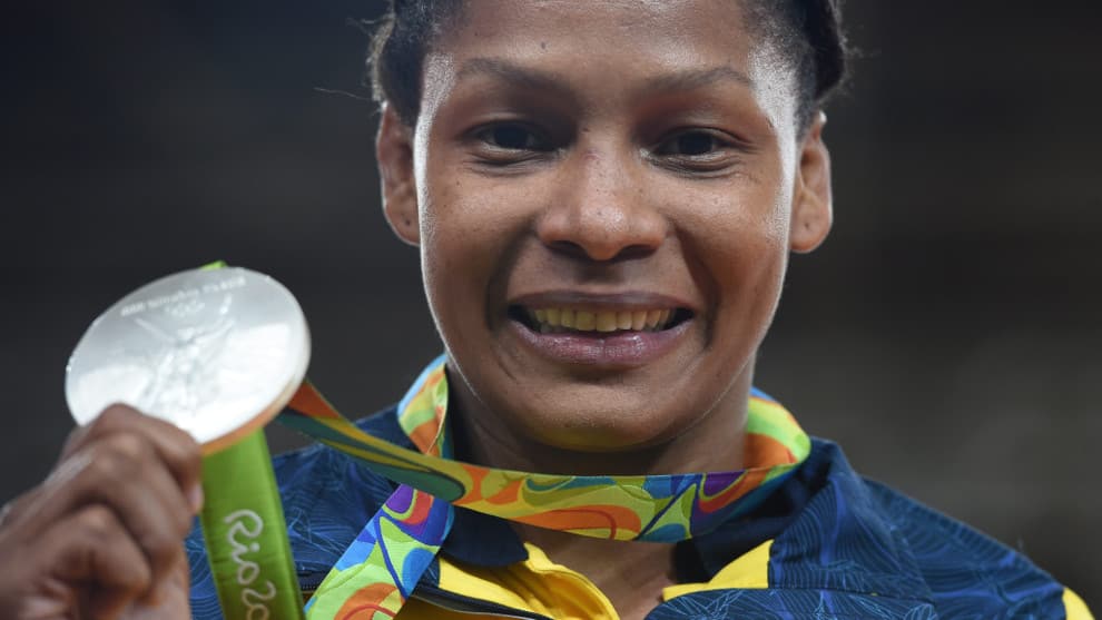 Yuri Alvear, medalla de plata en Río-2016. Foto: EFE