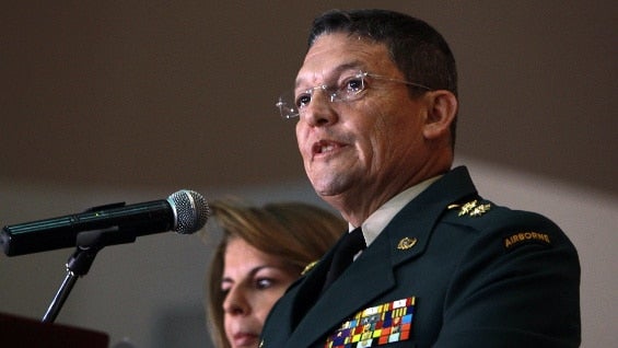 General Rubén Darío Alzate durante la rueda de prensa este lunes. Foto: EFE
