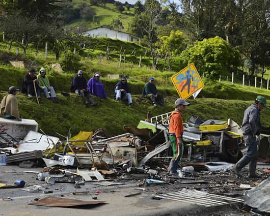 El paro nacional ya lleva 5 días y los campesinos aseguran que continuarán. Foto: AFP