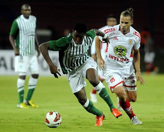 El verdolaga ya había ganado en la ida 1-0 la semana pasada en la ciudad de Ayacucho. Foto:EFE